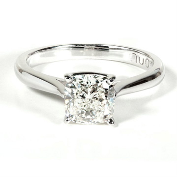 18K White Gold 1 Carat Solitaire Engagement Ring Certified